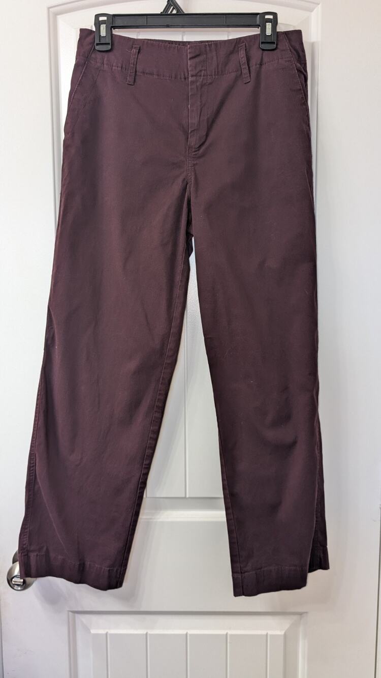 A New Day Women's Burgundy Stretch Chino Pants Flat Front Solid Regular Size 6